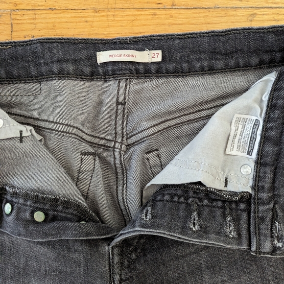 Levi's Wedgie Skinny Grey Denim 27 - Picture 5 of 6